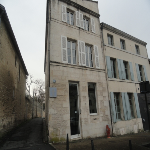 Vente Immobilier Professionnel Bureaux Niort 79000